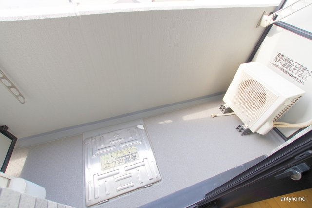 エスリード梅田東　仲介手数料無料のバルコニー