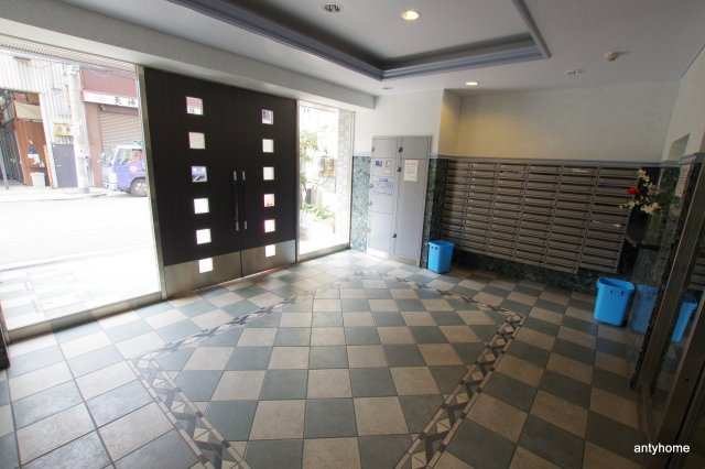 エスリード梅田東　仲介手数料無料のロビー