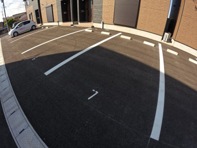 【駐車場】 | Gran Mada | 駐車場2台付きです