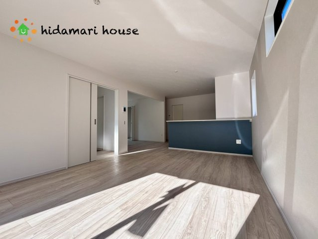 上尾市小泉3期　新築戸建　クラフトピット01の居間・リビング