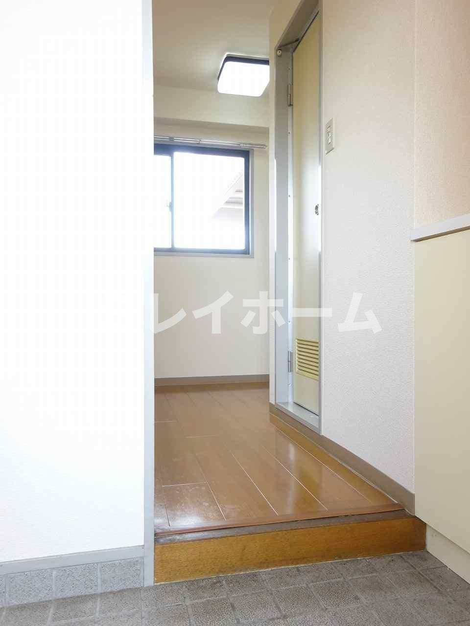 メインステージ下丸子の玄関