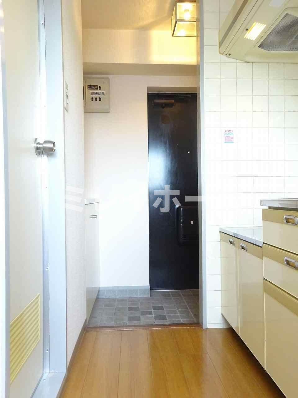 メインステージ下丸子の玄関