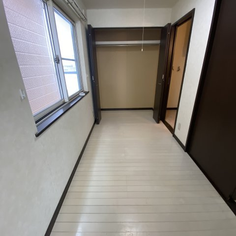 カトゥルの内装