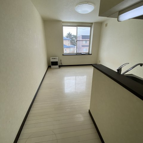 カトゥルの居間・リビング