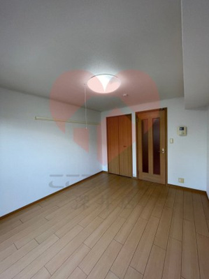 【寝室】 | プリムローズヒル