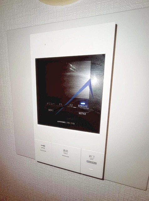 東海須田町ビルのセキュリティ|モニター付きインターホンです。