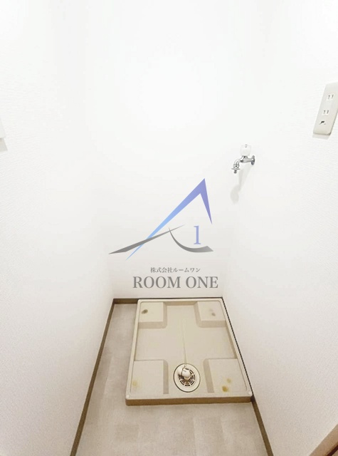 東海須田町ビルの設備|洗濯機置き場です。