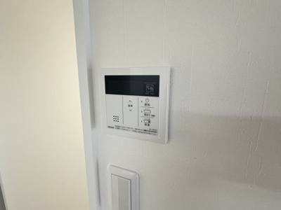 【設備】 | 上大市３丁目テラスハウス | 給湯器リモコンです