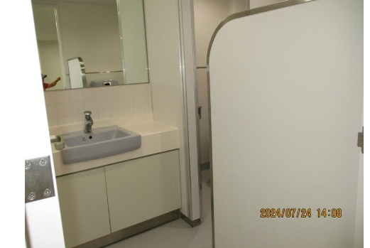 住道センタービルの洗面所