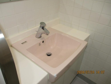 住道センタービルの洗面所