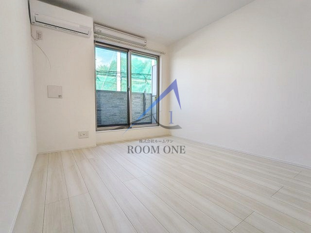 エッグストラートの居間・リビング|洋室のお部屋です。