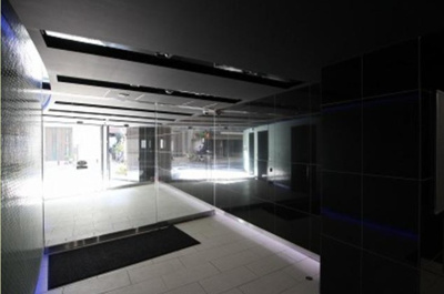 【エントランス】 | グランドコンシェルジュ三宿アジールコート