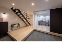 薬師通１丁目一戸建ての居間・リビング