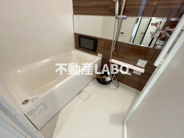 プレジオ弁天町の浴室