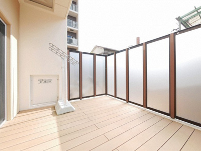 【バルコニー】 | アイボリーポワント難波WEST