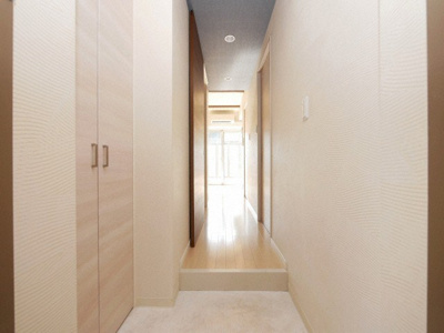 【玄関】 | アイボリーポワント難波WEST