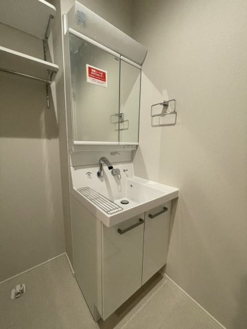 アトリオヴィラ壱番館の独立洗面台