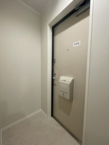 アトリオヴィラ壱番館の玄関