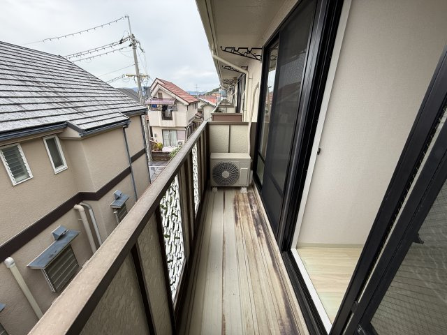 メゾン・ドゥ・パサージュのバルコニー