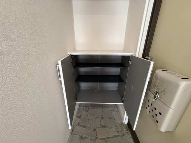 メゾン・ドゥ・パサージュの玄関