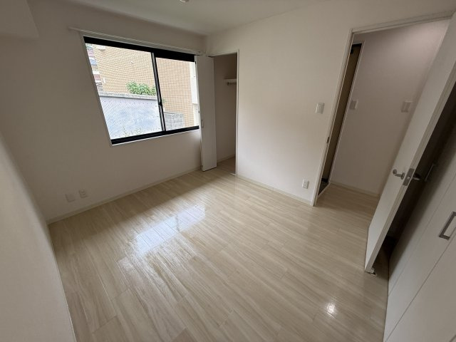 メゾン・ドゥ・パサージュの洋室