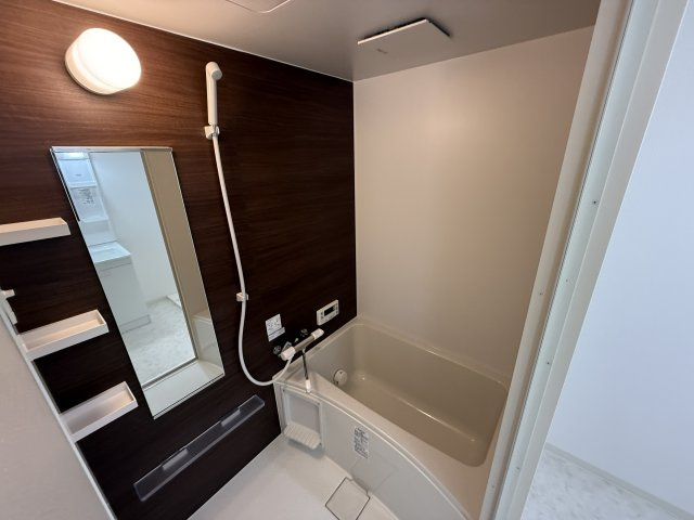 メゾン・ドゥ・パサージュの浴室