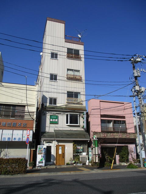 手入れがされた綺麗な外観
