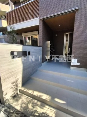 【エントランス】 | セジュール東糀谷 | 清潔なエントランスです