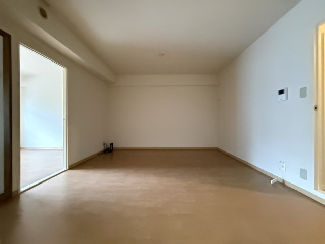 猪名川エクセルハイツの居間・リビング