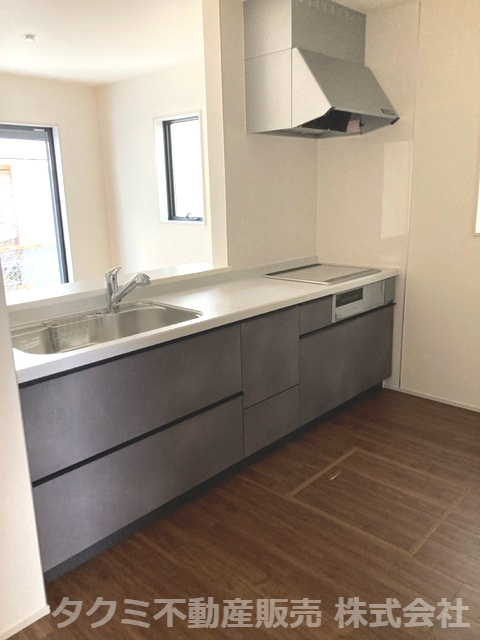 神戸市垂水区北舞子　新築一戸建てのキッチン