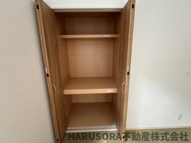 生駒市壱分町　2階建の収納