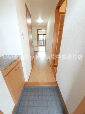 【玄関】 | エスティガーデン