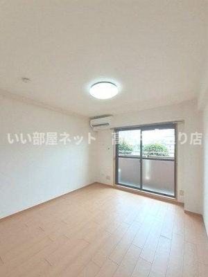 【居間・リビング】 | エスティガーデン