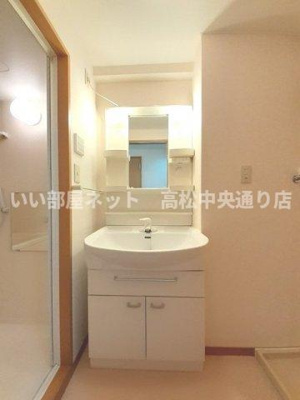 【洗面所】 | エスティガーデン