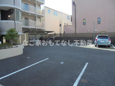 【駐車場】 | マ・ピエスEⅢ