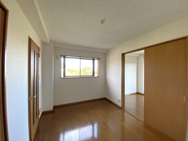 リビオン新茂原の居間・リビング