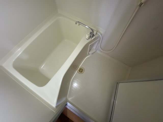 リビオン新茂原の浴室