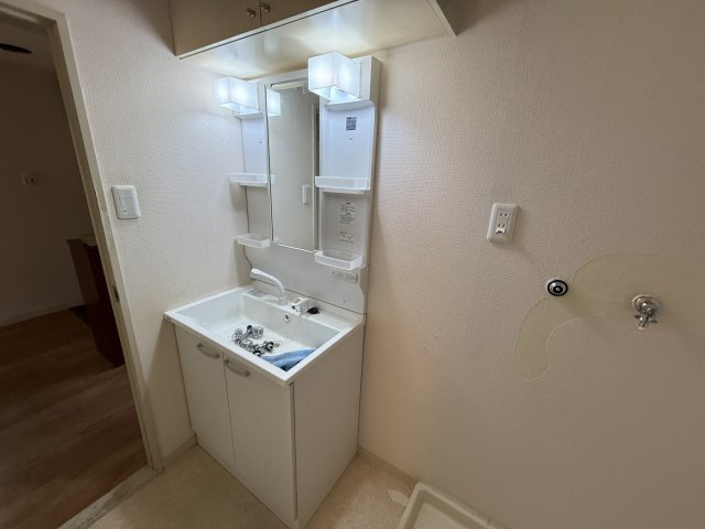 アーバンパーク緑地公園の独立洗面台