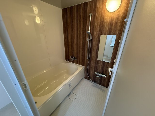 アーバンパーク緑地公園の浴室