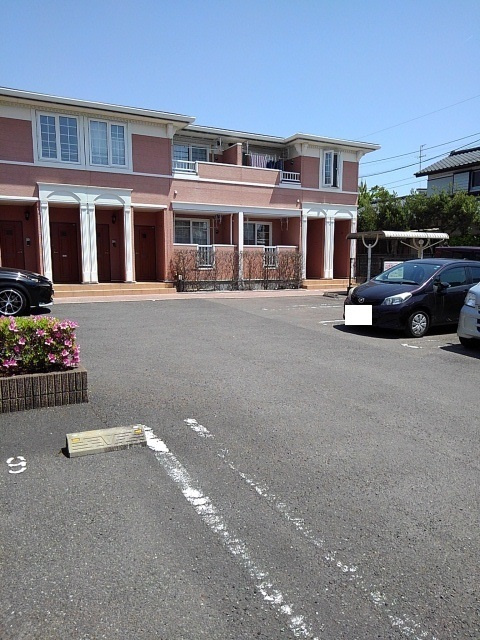 ウィッシュの駐車場|駐車場