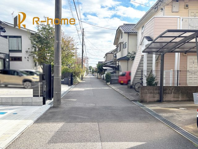 我孫子市青山台2丁目第1期　新築戸建て　2号棟の前面道路含む現地写真|堂々！建物完成♪実際のお部屋をご見学可能です♪
ご見学が一番の資料！お気軽にお問い合わせ下さい♪
