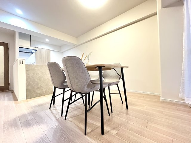 野中北スカイハイツの居間・リビング