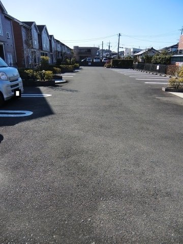 フォーリスト　ナチュラル　Ａの駐車場|駐車場