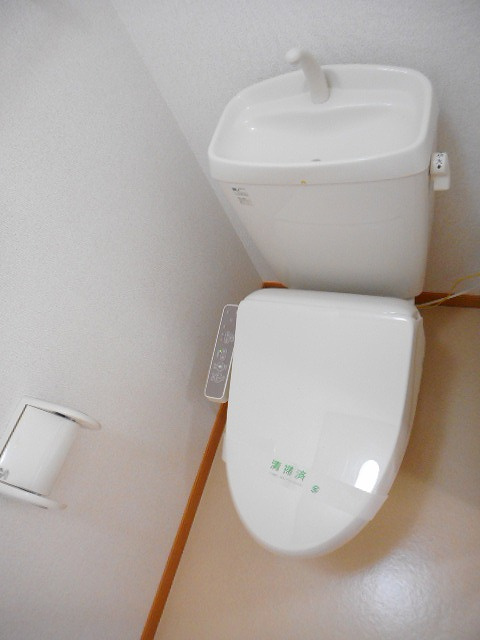 フォーリスト　ナチュラル　Ａのトイレ|トイレ