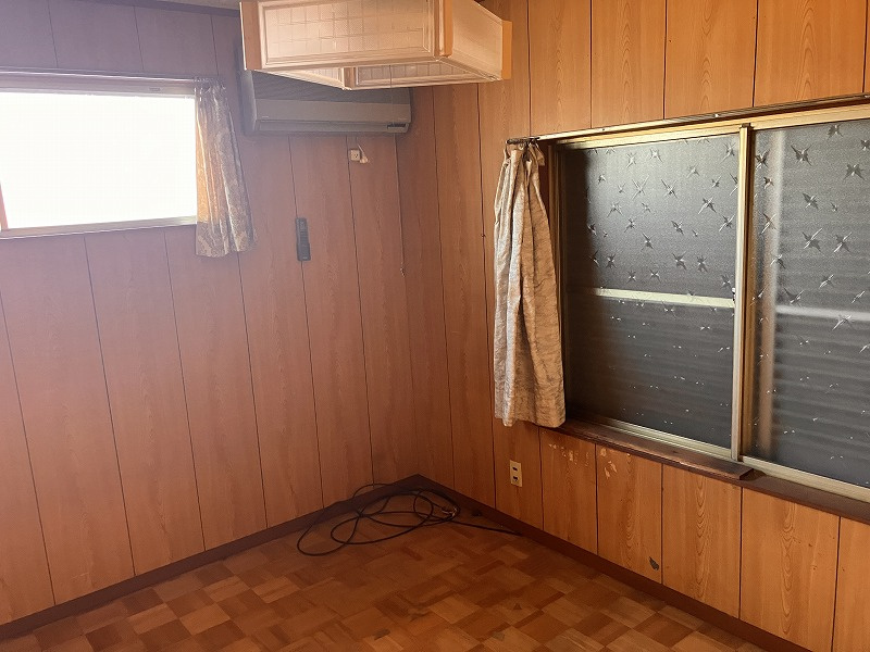各務原市川島河田町の洋室