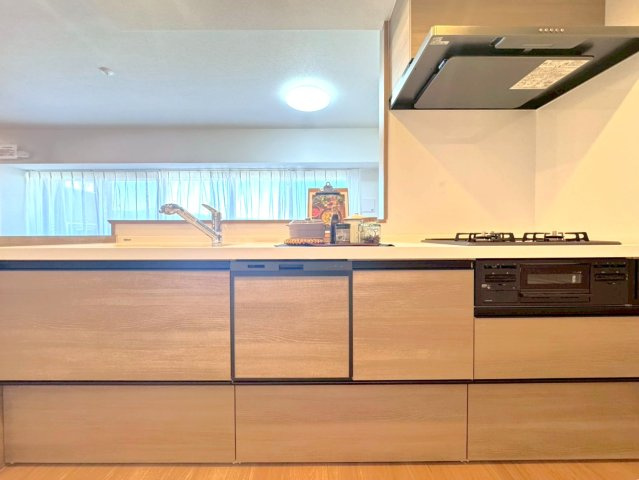 ２０２５年２月リノベーション済み３ＬＤＫ◆ペット２匹まで可能◆ＢＥＬＩＳＴＡ京都山科のキッチン|キッチン