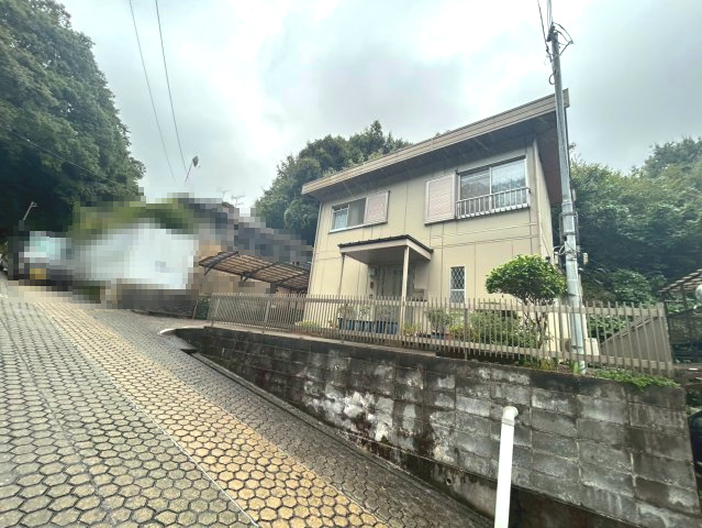 【商談中】舞鶴市字行永の外観|現況：上物あり
セキスイハイム施工の建物になります。現地ご内覧も可能です！