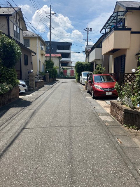 【前面道路含む現地写真】の画像