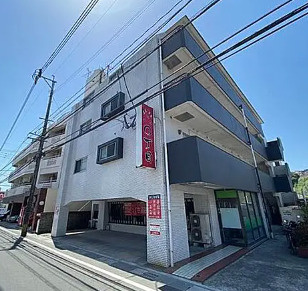 鹿児島市　一棟マンション　商業地域の外観パース