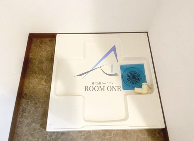 グランヴァン目白ヒルズの設備|洗濯機置き場です。